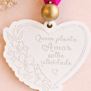 Quem Planta Amor Colhe Felicidade